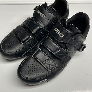 Giro Kids Black Velcro & Buckle Cycling Shoes